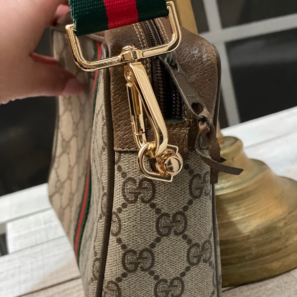 💗Vintage GG Web Clutch Converted - Picture 6 of 15